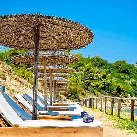 Porto Roma Seaside Hotel Vasilikí