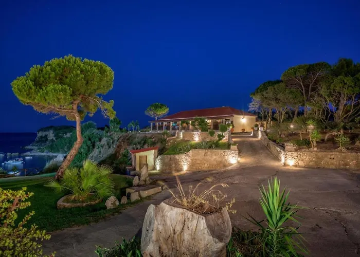 Porto Roma Seaside Otel Vasilikí
