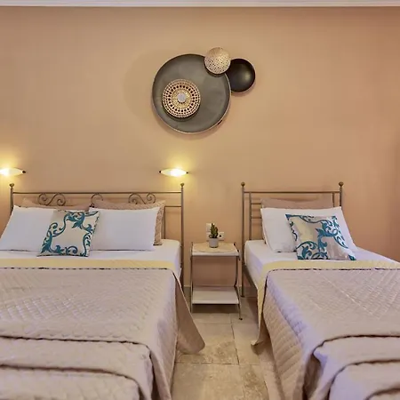 Отель Porto Roma Seaside