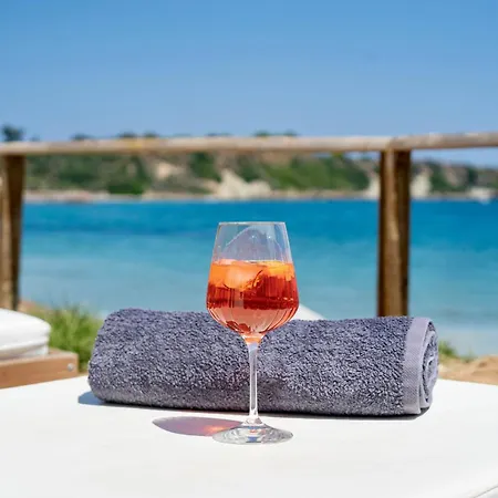 Porto Roma Seaside Отель