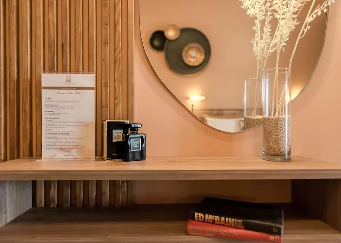 Porto Roma Seaside Hotell *