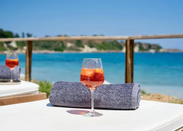 Porto Roma Seaside Hotell